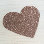 Corazn glitter marrn 7 cm, 1 ud